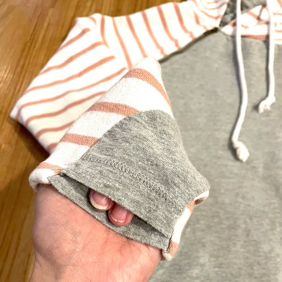 Hey Friends(featured on Drew Barrymore Show)Double Hooded Sweatshirt & tee. - Picture 3 of 14